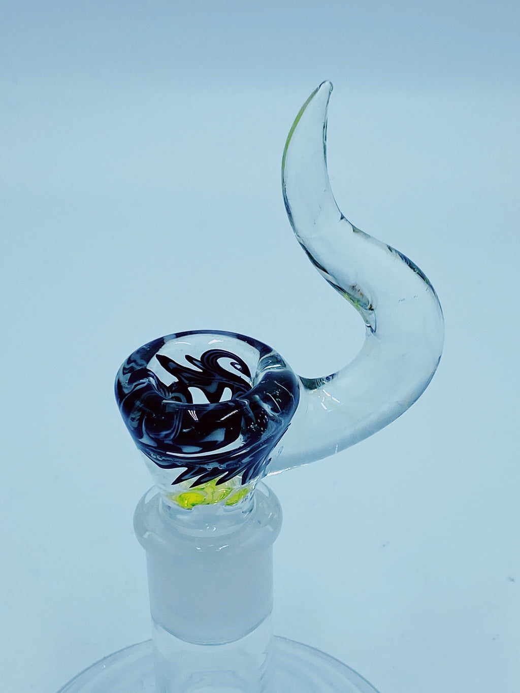 Kobb Glass 18mm Black-Blue Wig Wag Bowl